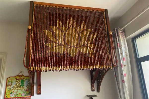 Rèm hạt gỗ mang đến vẻ đẹp tự nhiên, sang trọng và tính ứng dụng cao.