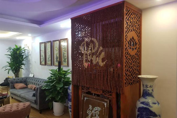 Cách chọn rèm hạt gỗ mang tài lộc vào nhà