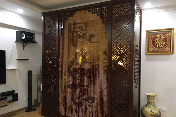 Chọn rèm hạt gỗ cho gia chủ mệnh mộc