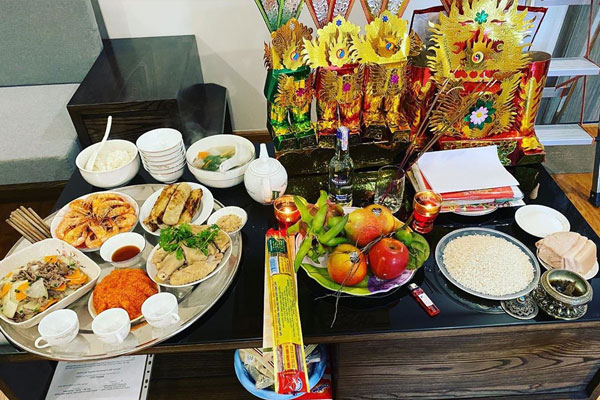 Nên thực hiện việc lễ trước 12 giờ trưa ngày 23 tháng Chạp. Nên thực hiện việc lễ trước 12 giờ trưa ngày 23 tháng Chạp.