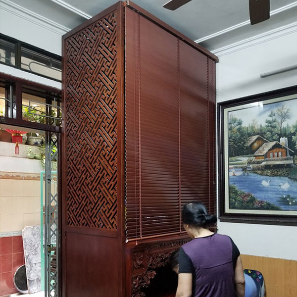 Rèm sáo gỗ được nhiều gia đình ưa chuộng nhờ thiết kế tinh tế, sang trọng