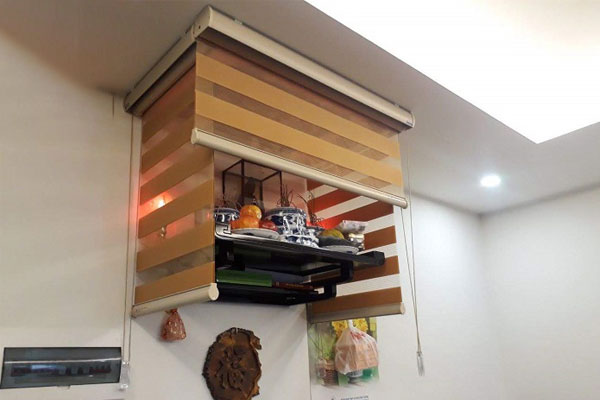 Mẫu rèm cầu vồng che bàn thờ