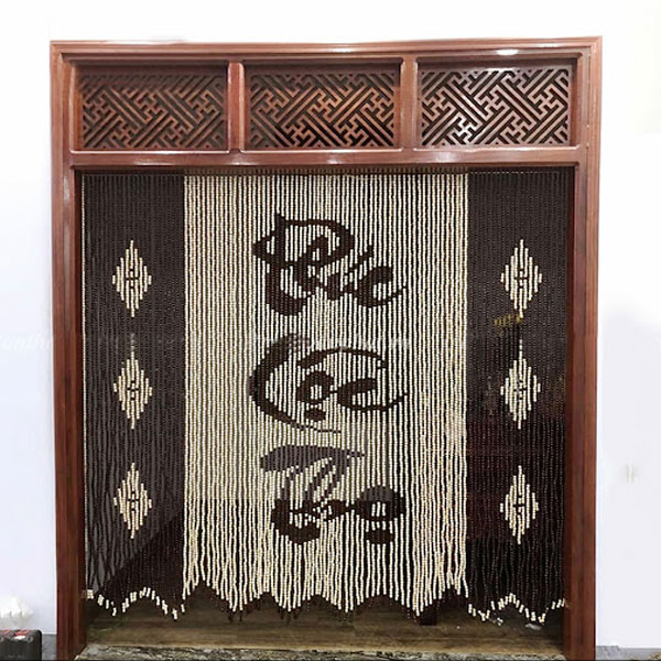 Được chế tác từ gỗ Hương nổi bật với độ bền cao, vân gỗ đẹp tự nhiên