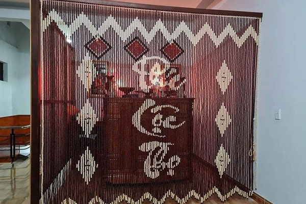 Điều cần lưu ý khi mua rèm hạt gỗ Pơ Mu