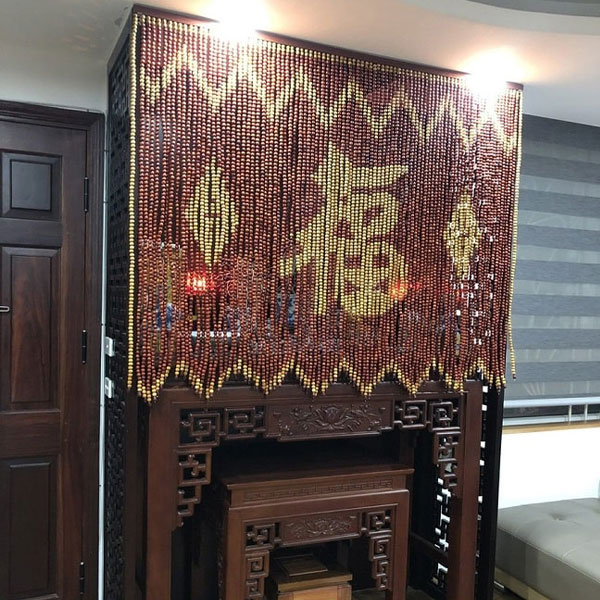 Rèm hạt gỗ Pơ Mu chữ Phúc Nho là biểu tượng của sự may mắn và hạnh phúc Rèm hạt gỗ Pơ Mu chữ Phúc Nho là biểu tượng của sự may mắn và hạnh phúc