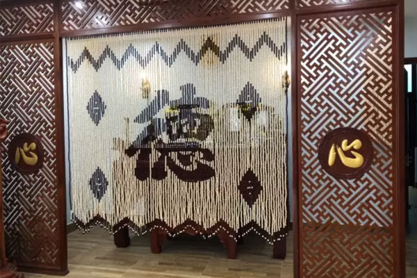 Sử dụng gỗ sồi Nga làm rèm bàn thờ có bền không Sử dụng gỗ sồi Nga làm rèm bàn thờ có bền không