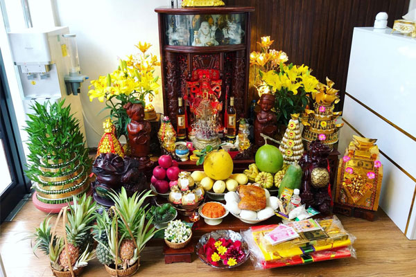 Buổi sáng là lựa chọn ưu tiên để thỉnh các vị thần tài và thổ địa.