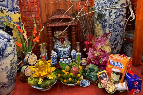 Cần bố trí bàn thờ theo đúng nguyên tắc để phù hợp với phong thủy.