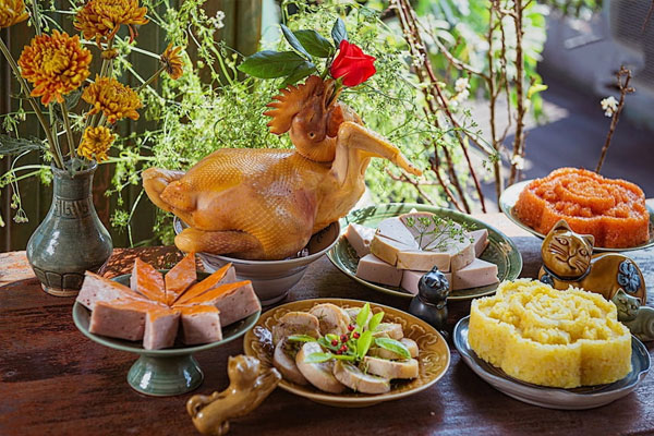 Mâm lễ mặn cúng rước các cụ về ăn tết phụ thuộc vào điều kiện kinh tế của từng gia đình Mâm lễ mặn cúng rước các cụ về ăn tết phụ thuộc vào điều kiện kinh tế của từng gia đình
